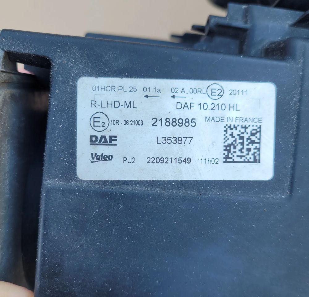 LAMPA LED DAF XF XG ORYGINAŁ 2188985 CHWALIM116 - Светлина/ Осветление за Камион: снимка 4 LAMPA LED DAF XF XG ORYGINAŁ 2188985 CHWALIM116 - Светлина/ Осветление за Камион: снимка 4