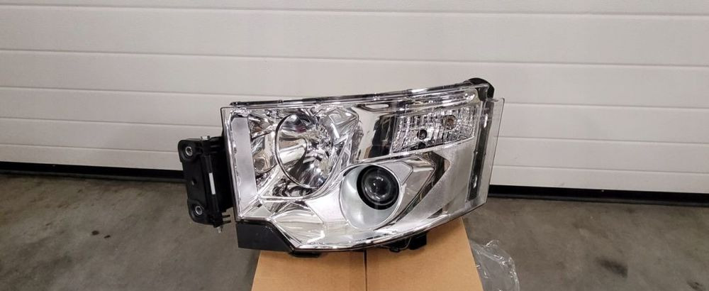 LAMPA RENAULT RANGE T NOWY ORYGINAŁ LEWA - Преден фар: снимка 1 LAMPA RENAULT RANGE T NOWY ORYGINAŁ LEWA - Преден фар: снимка 1