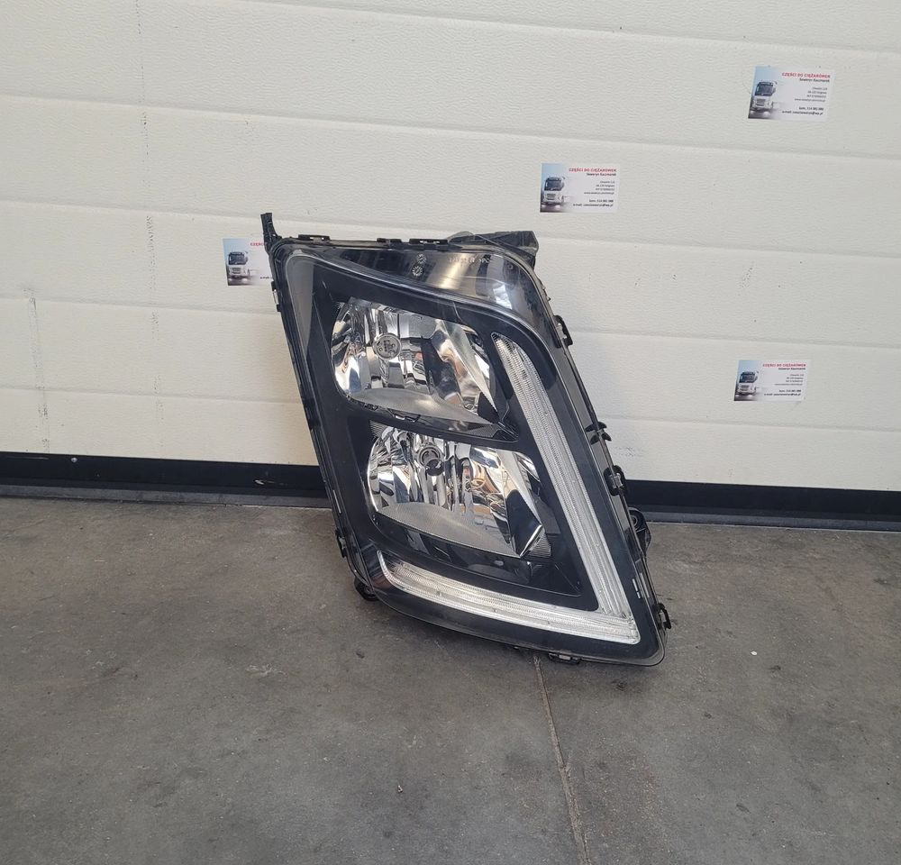 LAMPA VOLVO FMX RH ORYGINAŁ 22239057 CHWALIM116 - Светлина/ Осветление за Камион: снимка 1 LAMPA VOLVO FMX RH ORYGINAŁ 22239057 CHWALIM116 - Светлина/ Осветление за Камион: снимка 1