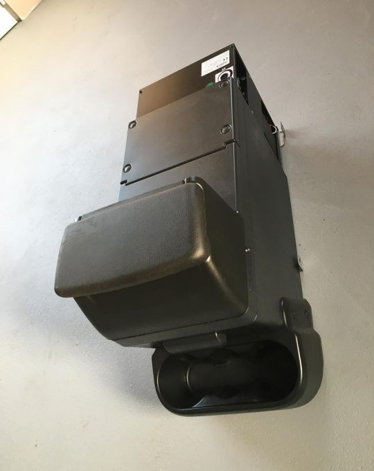 LODÓWKA IVECO HI-WAY SP737 5801710340 - Кабина и интериор за Камион: снимка 1 LODÓWKA IVECO HI-WAY SP737 5801710340 - Кабина и интериор за Камион: снимка 1