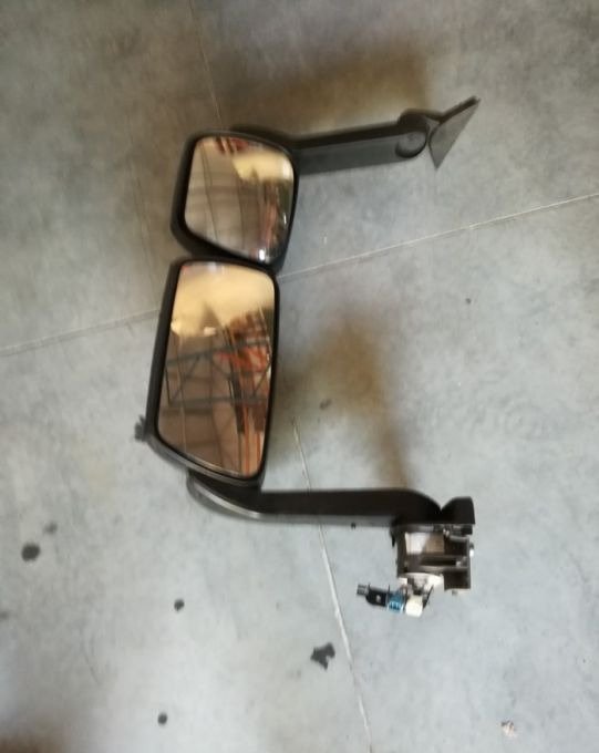 LUSTERKO IVECO EUROCARGO ELEKTRYCZNE LH. ORYGINAŁ - Огледало за задно виждане: снимка 1 LUSTERKO IVECO EUROCARGO ELEKTRYCZNE LH. ORYGINAŁ - Огледало за задно виждане: снимка 1