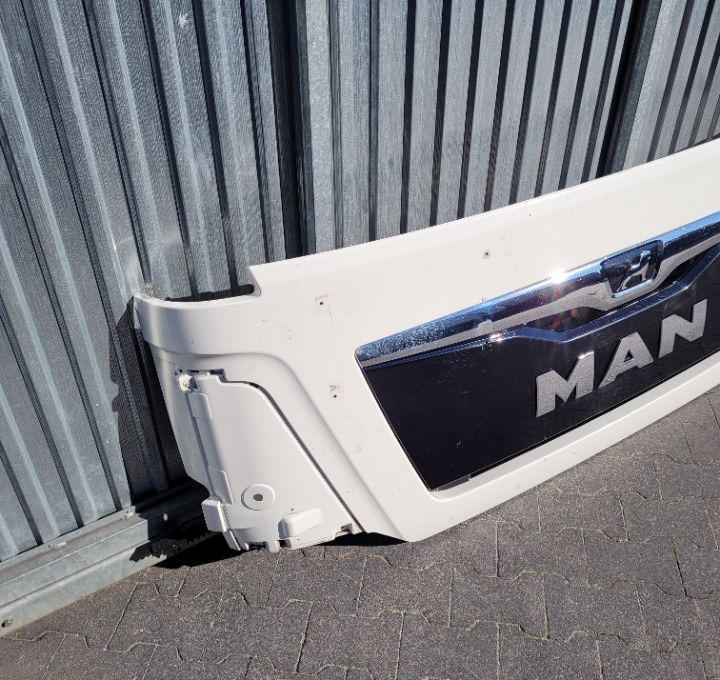 MASKA ATRAPA MAN TGS EURO6 LIFT ORYGINAŁ - Каросерия и екстериор: снимка 3 MASKA ATRAPA MAN TGS EURO6 LIFT ORYGINAŁ - Каросерия и екстериор: снимка 3