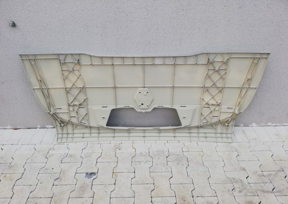 MASKA ATRAPA RENAULT MIDLUM ORYGINAŁ - Капо за Камион: снимка 5 MASKA ATRAPA RENAULT MIDLUM ORYGINAŁ - Капо за Камион: снимка 5