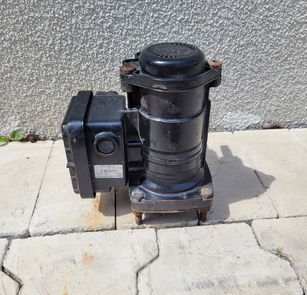 MODULATOR EBS MAN 81.52301.6212 - Части на спирачната система: снимка 1 MODULATOR EBS MAN 81.52301.6212 - Части на спирачната система: снимка 1