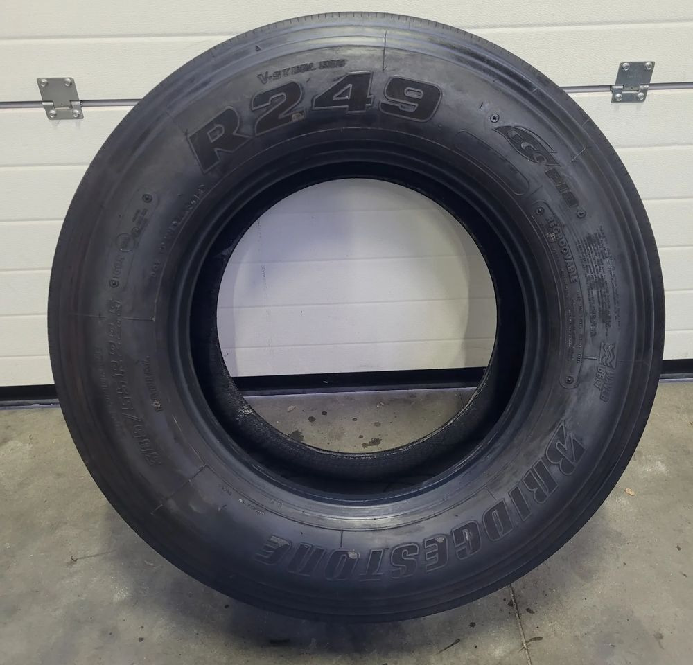OPONA BRIDGESTONE R249 ECOPIA 385/55R22.5 - Каросерия и екстериор: снимка 1 OPONA BRIDGESTONE R249 ECOPIA 385/55R22.5 - Каросерия и екстериор: снимка 1