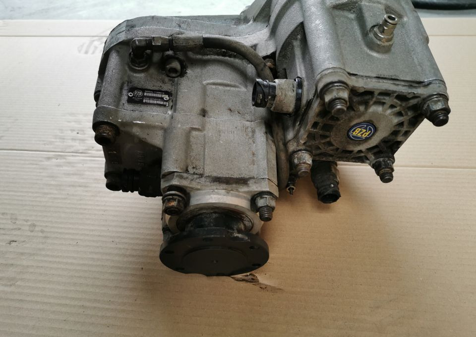 PRZYSTAWKA PTO MERCEDES ACTROS PZB 11098818 - Трансмисия за Камион: снимка 3 PRZYSTAWKA PTO MERCEDES ACTROS PZB 11098818 - Трансмисия за Камион: снимка 3