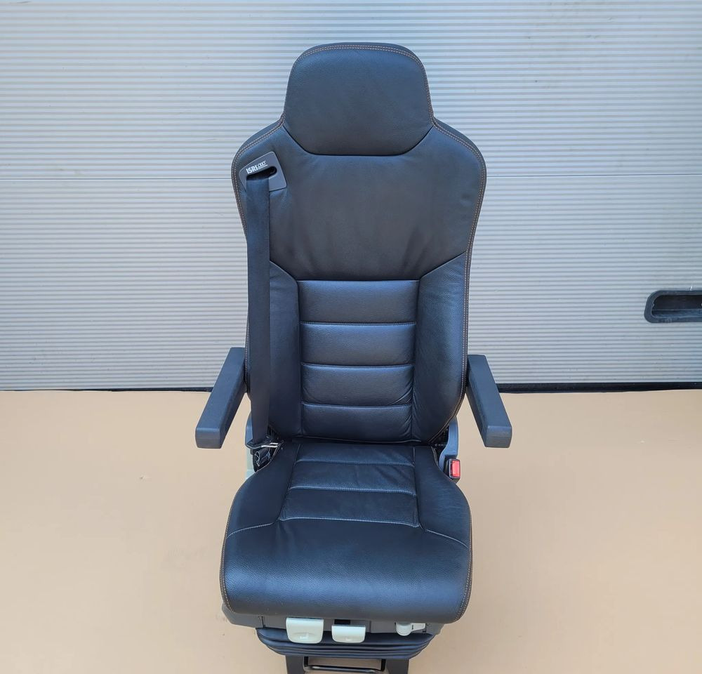 Резервни части за Камион FOTEL PRAWY MAN TGX JAK NOWY SKÓRA CHWALIM116: снимка 1