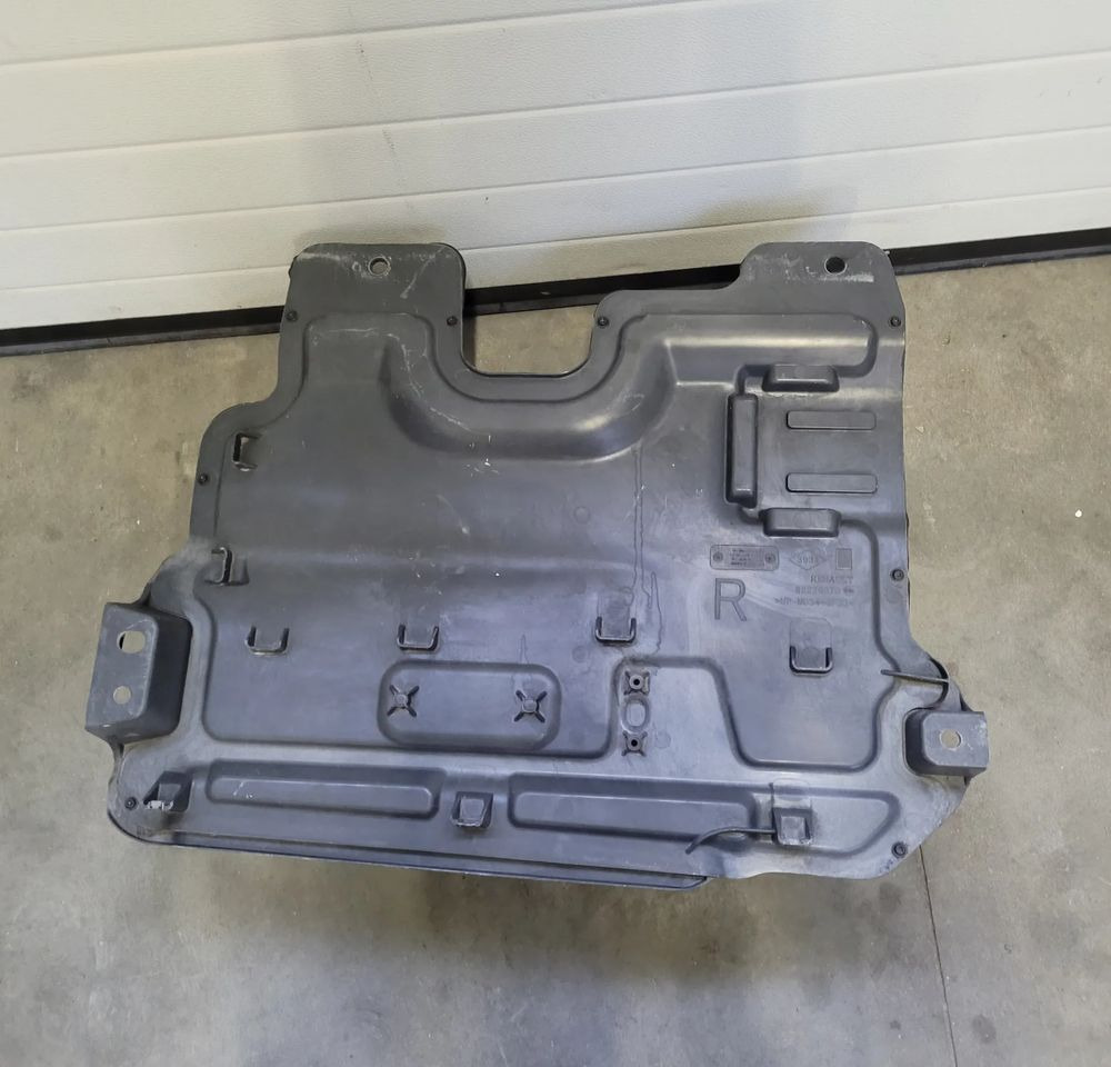 SCHOWEK BOCZNY RENAULT GAMA T 82226073 CHWALIM116 - Каросерия и екстериор за Камион: снимка 4 SCHOWEK BOCZNY RENAULT GAMA T 82226073 CHWALIM116 - Каросерия и екстериор за Камион: снимка 4