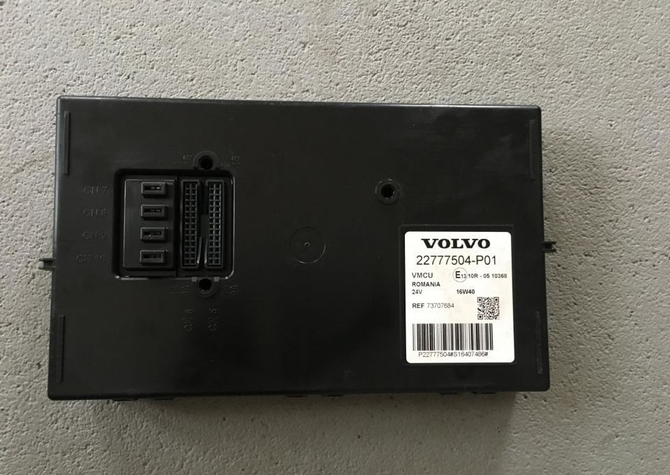 STEROWNIK KOMPUTER VOLVO 73707684 24V VMCU E13 - Блок за управление за Камион: снимка 1 STEROWNIK KOMPUTER VOLVO 73707684 24V VMCU E13 - Блок за управление за Камион: снимка 1
