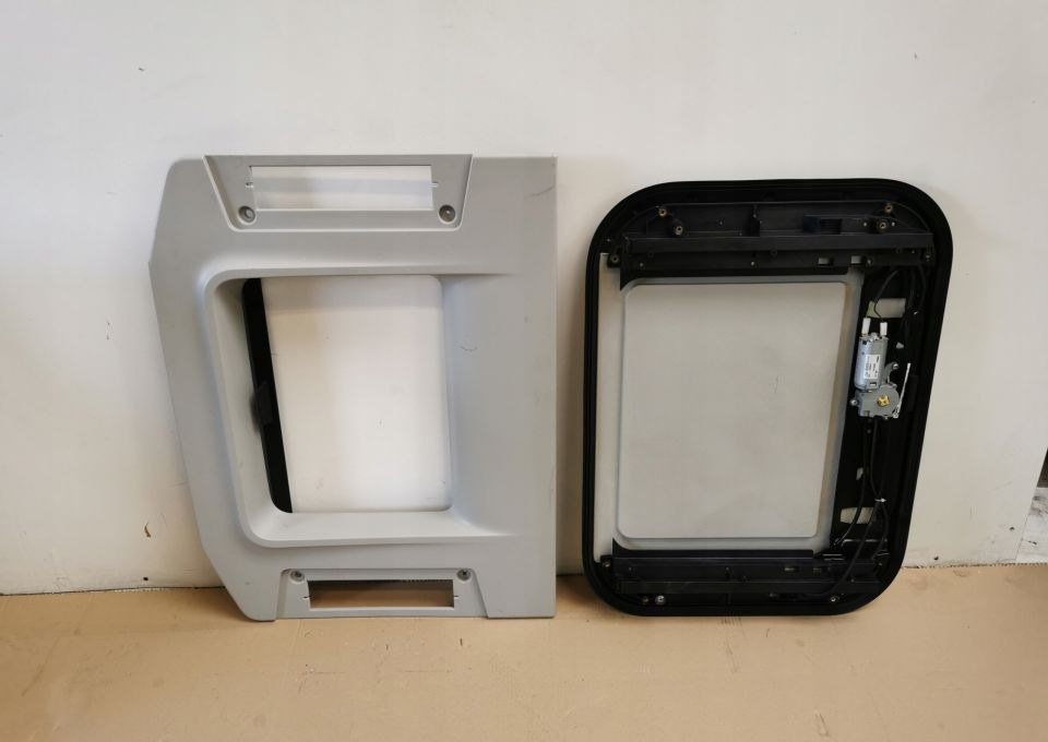 SZYBERDACH RENAULT RANGE T GAMA - Каросерия и екстериор: снимка 1 SZYBERDACH RENAULT RANGE T GAMA - Каросерия и екстериор: снимка 1