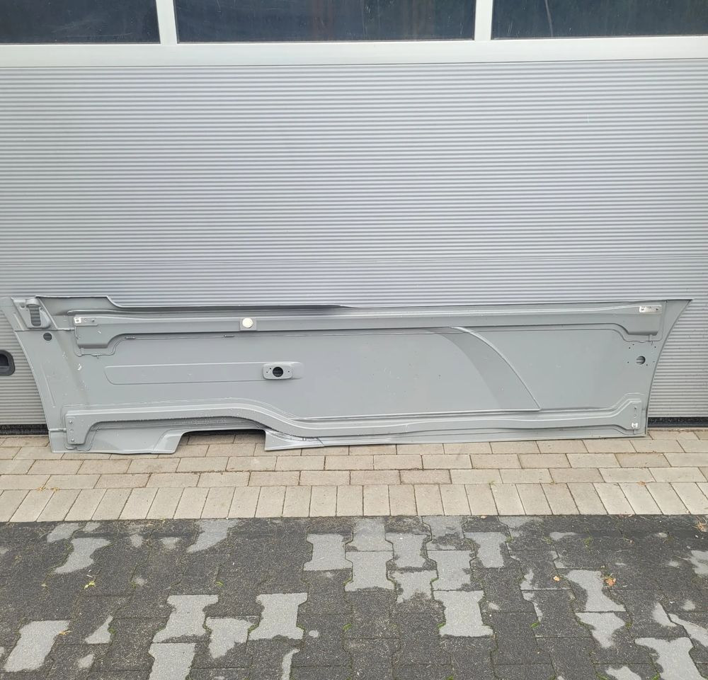 ZABUDOWA MIEDZYOSIOWA DAF XF 106 RH LIFT ORYGINAŁ CHWALIM116 - Каросерия и екстериор за Камион: снимка 4 ZABUDOWA MIEDZYOSIOWA DAF XF 106 RH LIFT ORYGINAŁ CHWALIM116 - Каросерия и екстериор за Камион: снимка 4