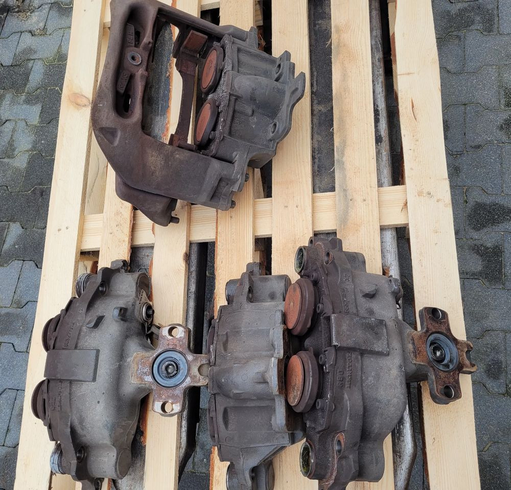 ZACISK MERITOR VOLVO FH4 ORYGINAŁ CENA ZA 1SZT CHWALIM116 - Части на спирачната система за Камион: снимка 1 ZACISK MERITOR VOLVO FH4 ORYGINAŁ CENA ZA 1SZT CHWALIM116 - Части на спирачната система за Камион: снимка 1