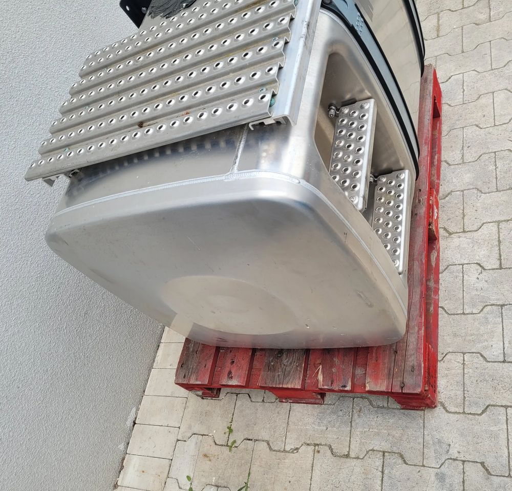 ZBIORNIK PALIWA MAN TGX TG3 81.12201-6929 460L CHWALIM116 - Резервоар за гориво за Камион: снимка 3 ZBIORNIK PALIWA MAN TGX TG3 81.12201-6929 460L CHWALIM116 - Резервоар за гориво за Камион: снимка 3