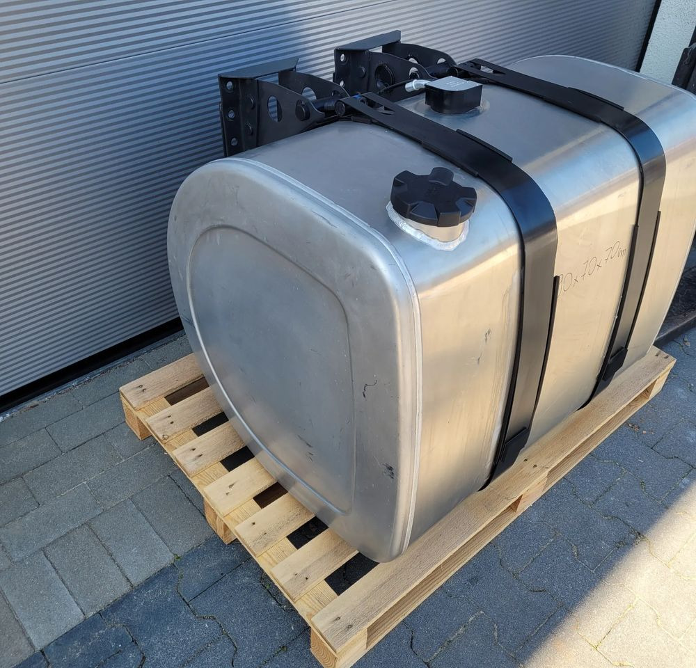ZBIORNIK PALIWA VOLVO FH4 FH5 RENAULT 90X70X70 CM 365L 21516446 CHWALIM116 - Горивна система за Камион: снимка 3 ZBIORNIK PALIWA VOLVO FH4 FH5 RENAULT 90X70X70 CM 365L 21516446 CHWALIM116 - Горивна система за Камион: снимка 3
