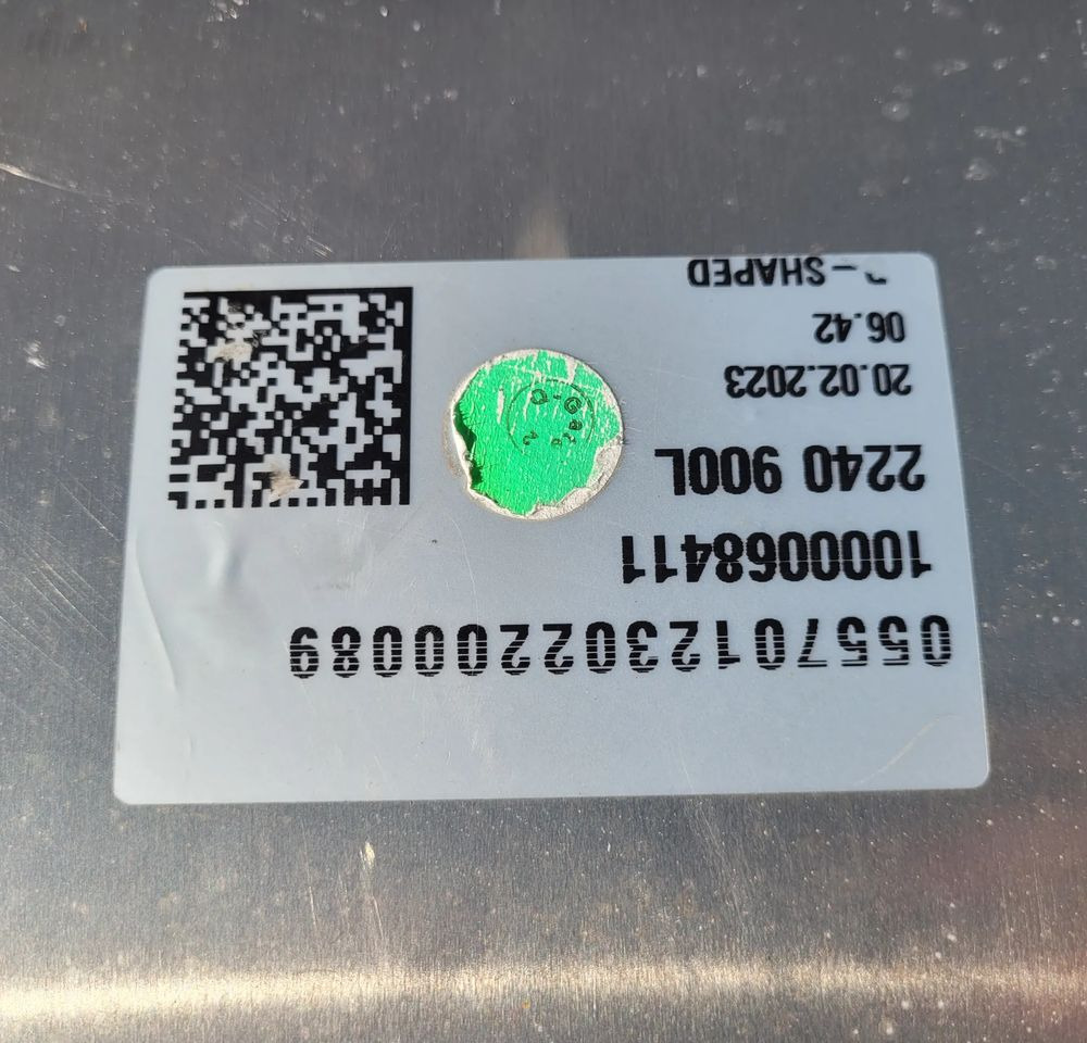 ZBIORNIK PALIWA VOLVO FH4 RENAULT 21442020 900L ORYGINAŁ CHWALIM116 - Горивна система за Камион: снимка 4 ZBIORNIK PALIWA VOLVO FH4 RENAULT 21442020 900L ORYGINAŁ CHWALIM116 - Горивна система за Камион: снимка 4