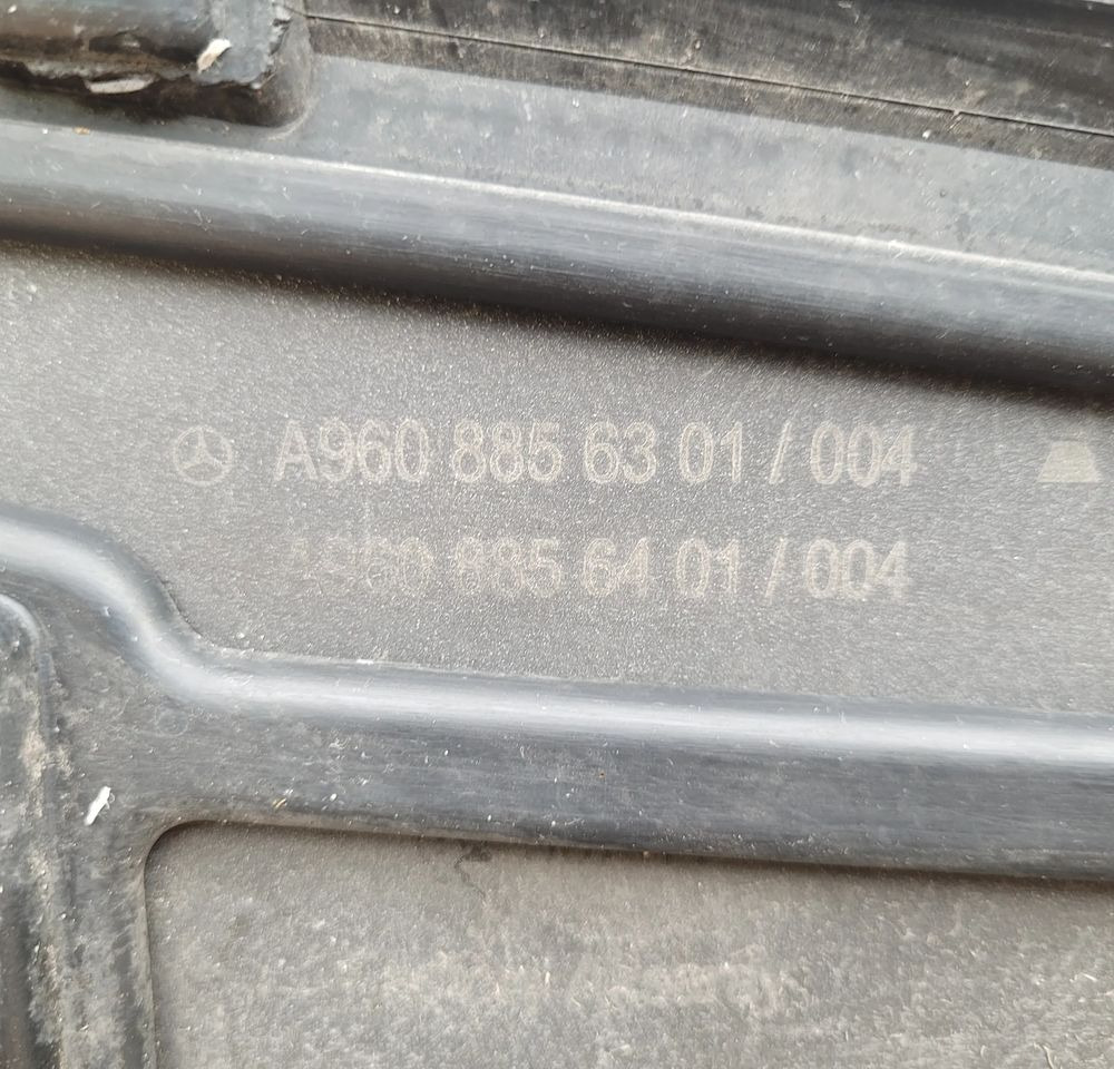 ZDERZAK MERCEDES ACTROS MP4 MP5 ORYGINAŁ A9608856301 CHWALIM116 - Каросерия и екстериор за Камион: снимка 5 ZDERZAK MERCEDES ACTROS MP4 MP5 ORYGINAŁ A9608856301 CHWALIM116 - Каросерия и екстериор за Камион: снимка 5