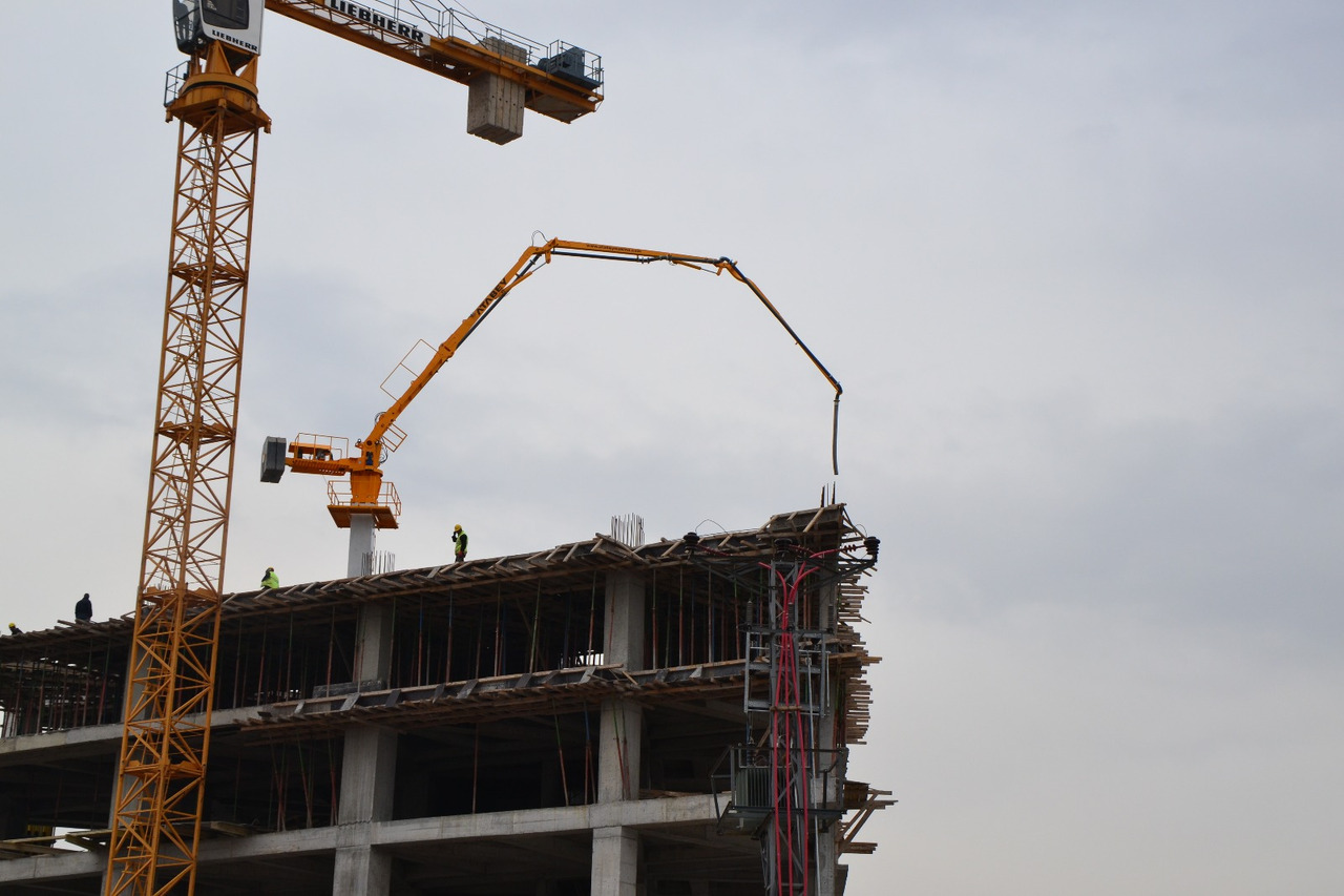 ATABEY M24 - Стационарна бетон помпа: снимка 3 ATABEY M24 - Стационарна бетон помпа: снимка 3