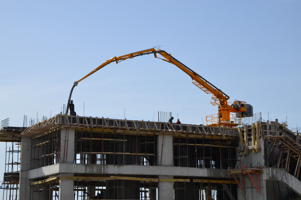 ATABEY M24 - Стационарна бетон помпа: снимка 4 ATABEY M24 - Стационарна бетон помпа: снимка 4