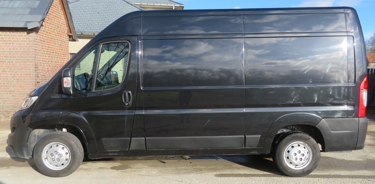 Citroën Jumpy 2.2 blueHDI L2H2 - Малък ван: снимка 3 Citroën Jumpy 2.2 blueHDI L2H2 - Малък ван: снимка 3