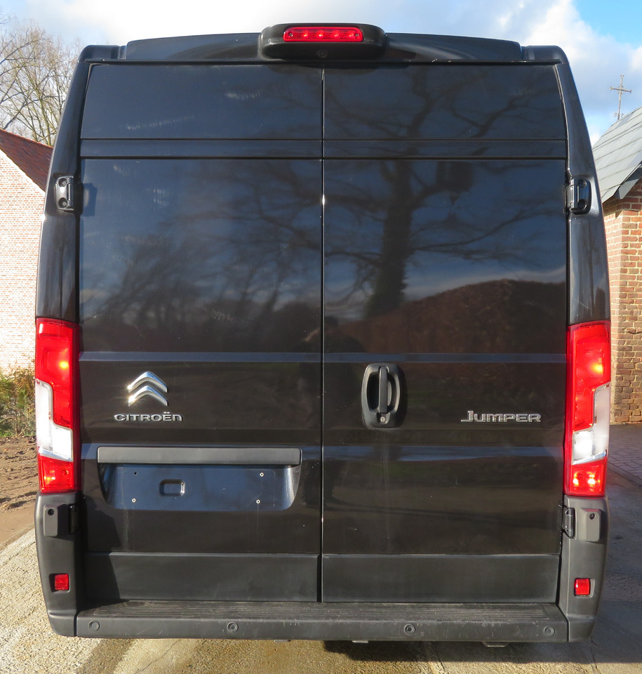 Citroën Jumpy 2.2 blueHDI L2H2 - Малък ван: снимка 5 Citroën Jumpy 2.2 blueHDI L2H2 - Малък ван: снимка 5