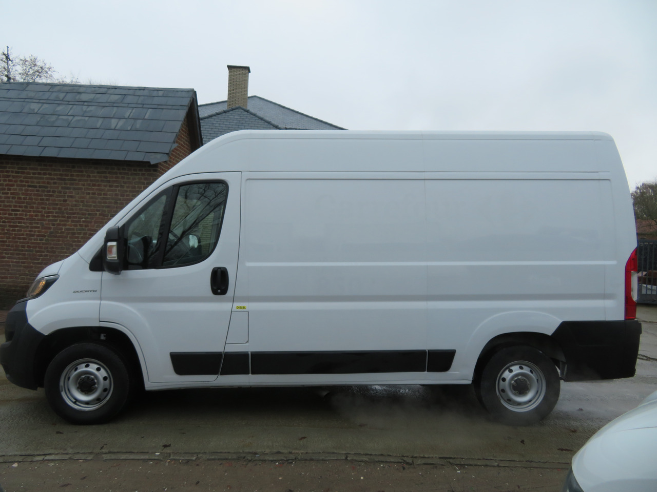 Fiat Ducato 2.3 Multijet - L2H2 - Малък ван: снимка 4 Fiat Ducato 2.3 Multijet - L2H2 - Малък ван: снимка 4