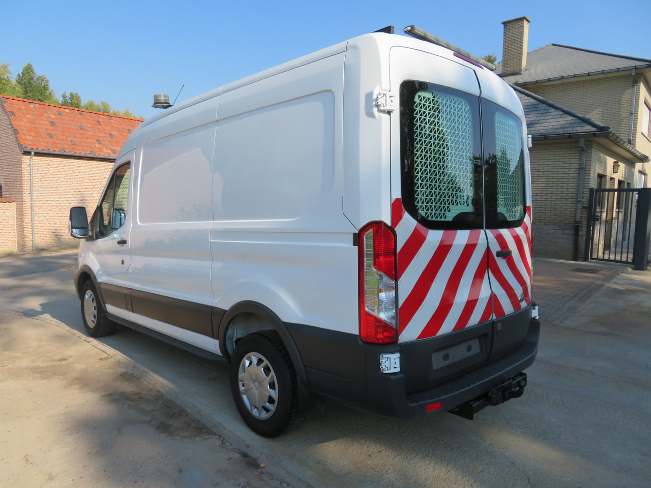 Ford Transit 2.0TDCi - Товарен бус: снимка 5 Ford Transit 2.0TDCi - Товарен бус: снимка 5