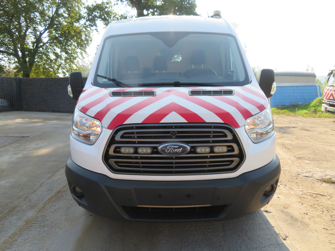 Ford Transit 2.0TDCi - Товарен бус: снимка 2 Ford Transit 2.0TDCi - Товарен бус: снимка 2