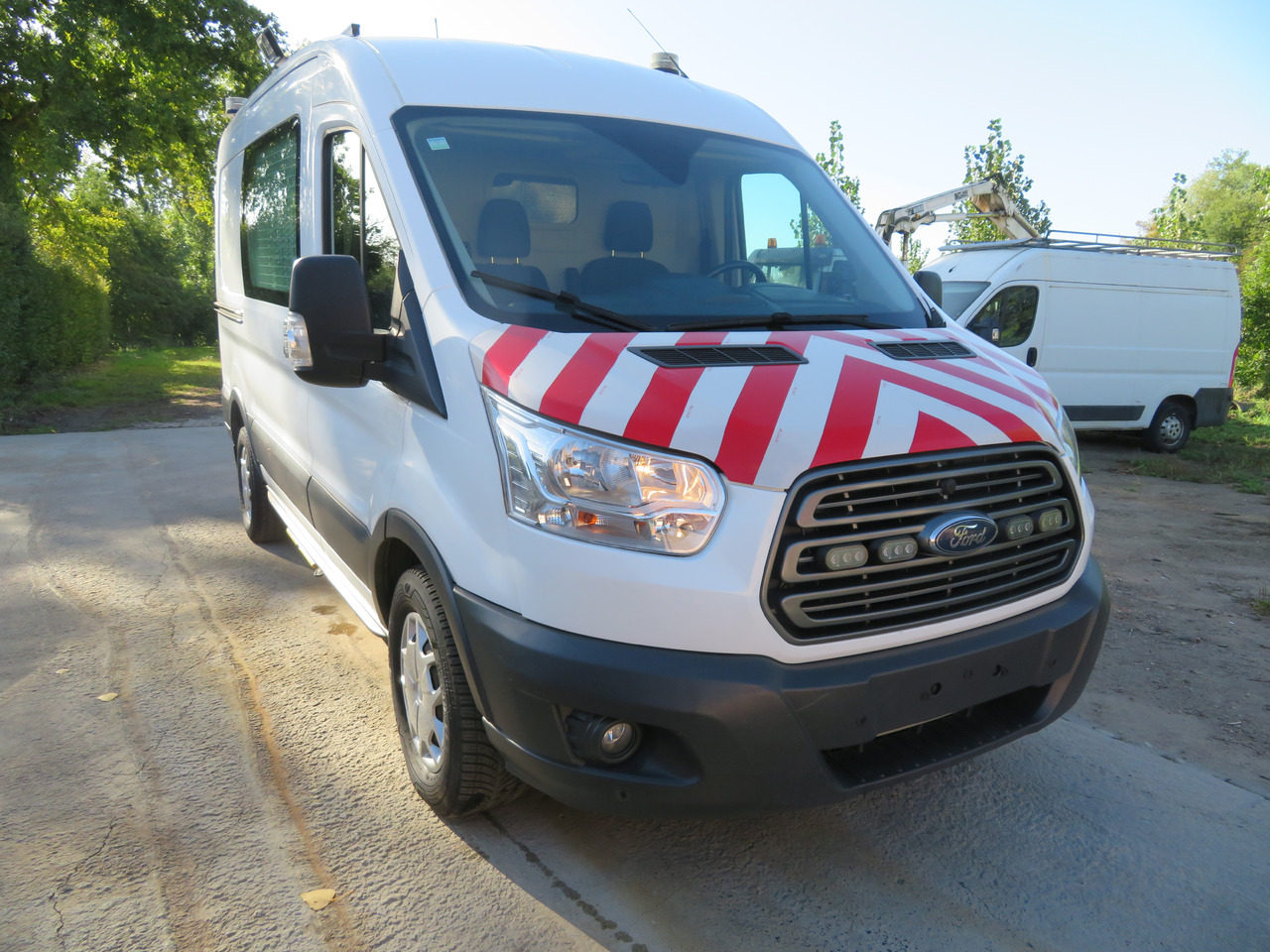 Ford Transit 2.0TDCi - Товарен бус: снимка 1 Ford Transit 2.0TDCi - Товарен бус: снимка 1