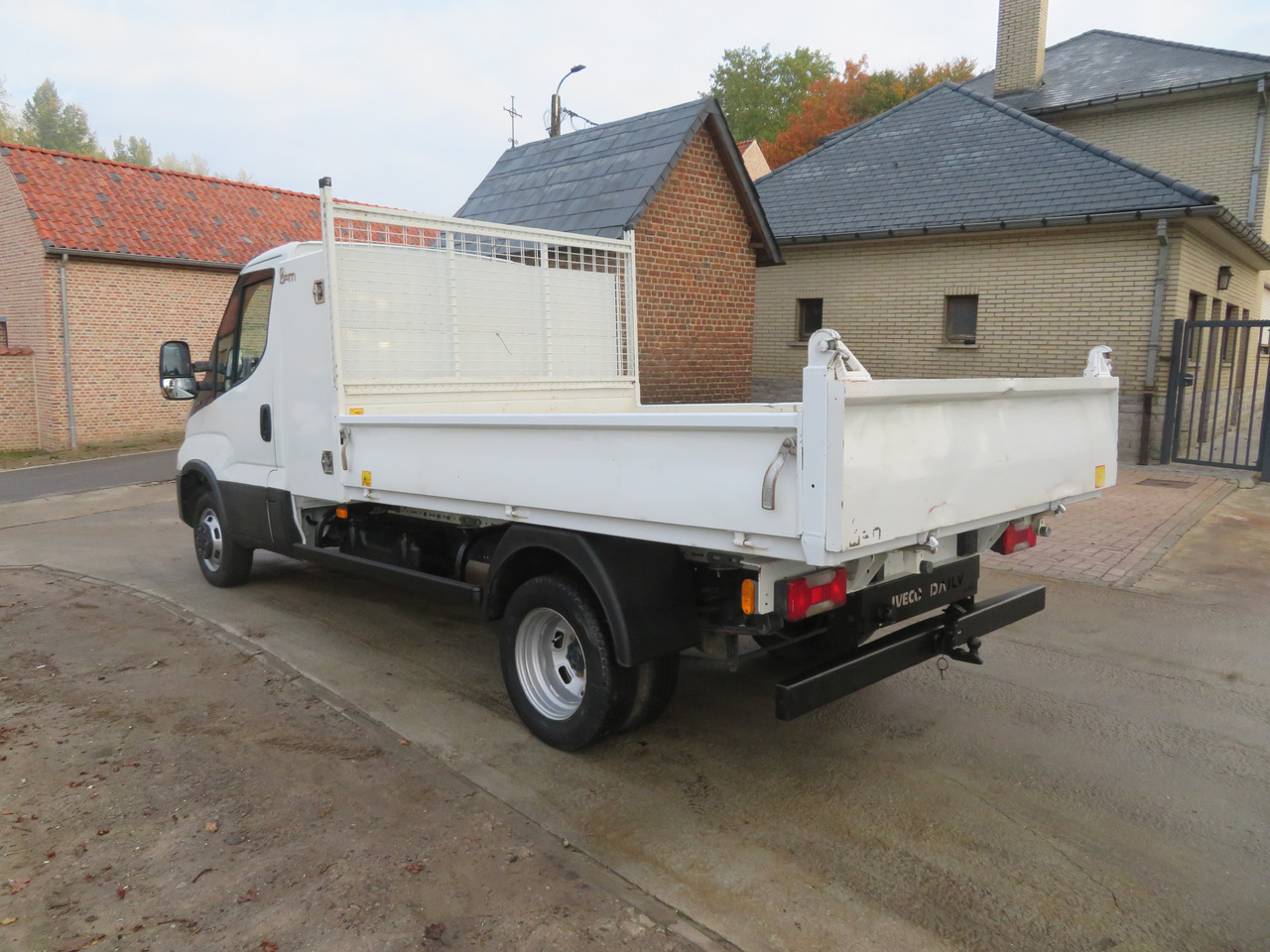 Iveco Daily 35C16 3.0 - L2 - Kipper - Бус самосвал: снимка 5 Iveco Daily 35C16 3.0 - L2 - Kipper - Бус самосвал: снимка 5