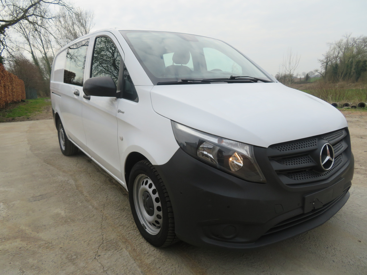 MERCEDES-BENZ Vito 114cdi - A2 - dubbel cabine - Малък ван, Бус с двойна кабина: снимка 1 MERCEDES-BENZ Vito 114cdi - A2 - dubbel cabine - Малък ван, Бус с двойна кабина: снимка 1