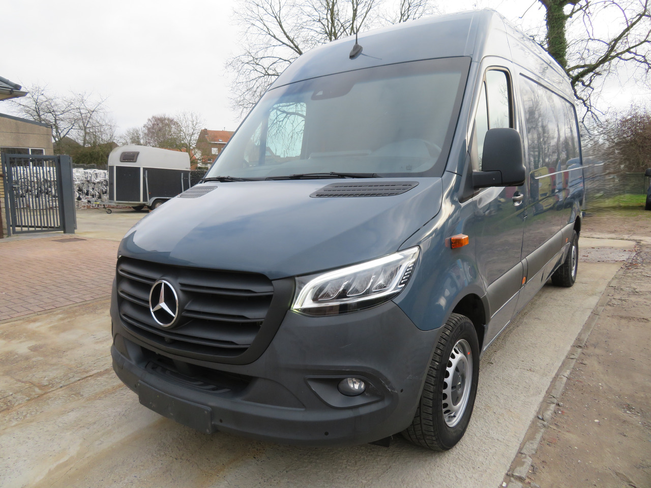 Mercedes-Benz Sprinter 317cdi - 9GTronic - A2H2 - Товарен бус: снимка 3 Mercedes-Benz Sprinter 317cdi - 9GTronic - A2H2 - Товарен бус: снимка 3