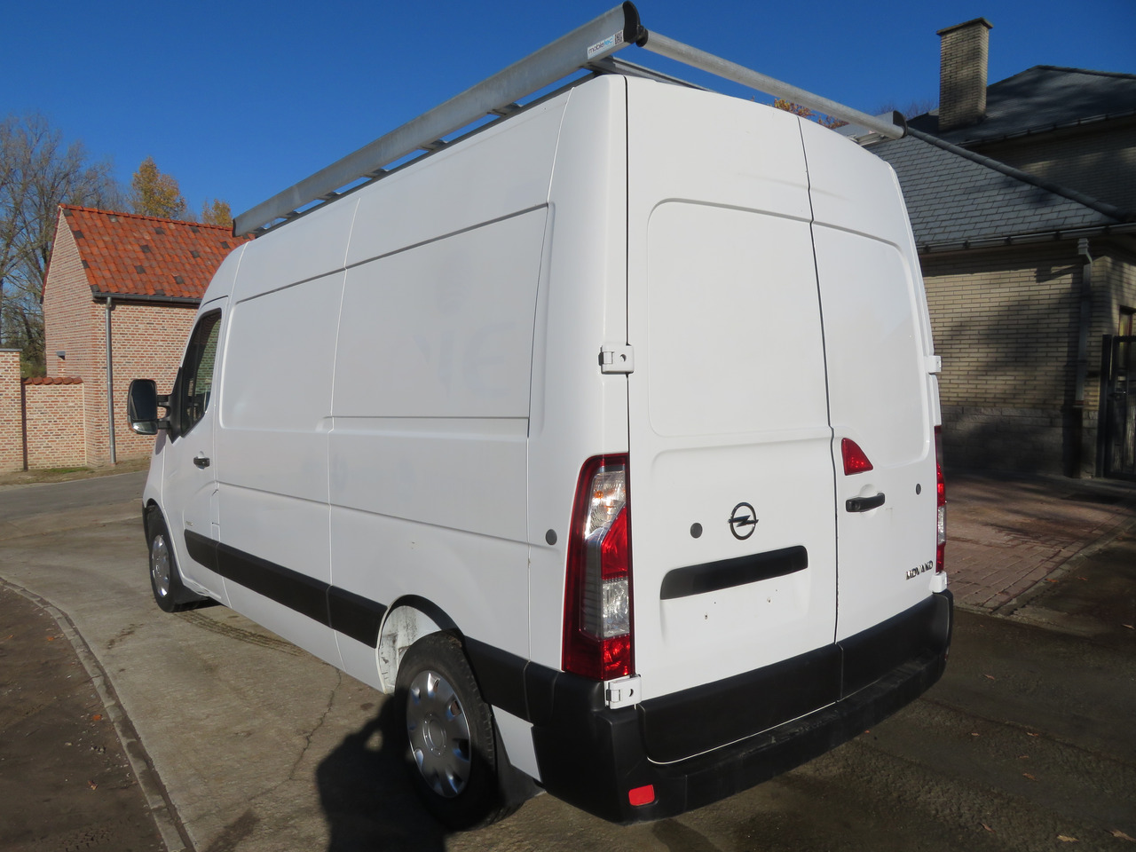 Opel Movano 2.3 CDTI - L2H2 - Малък ван: снимка 5 Opel Movano 2.3 CDTI - L2H2 - Малък ван: снимка 5