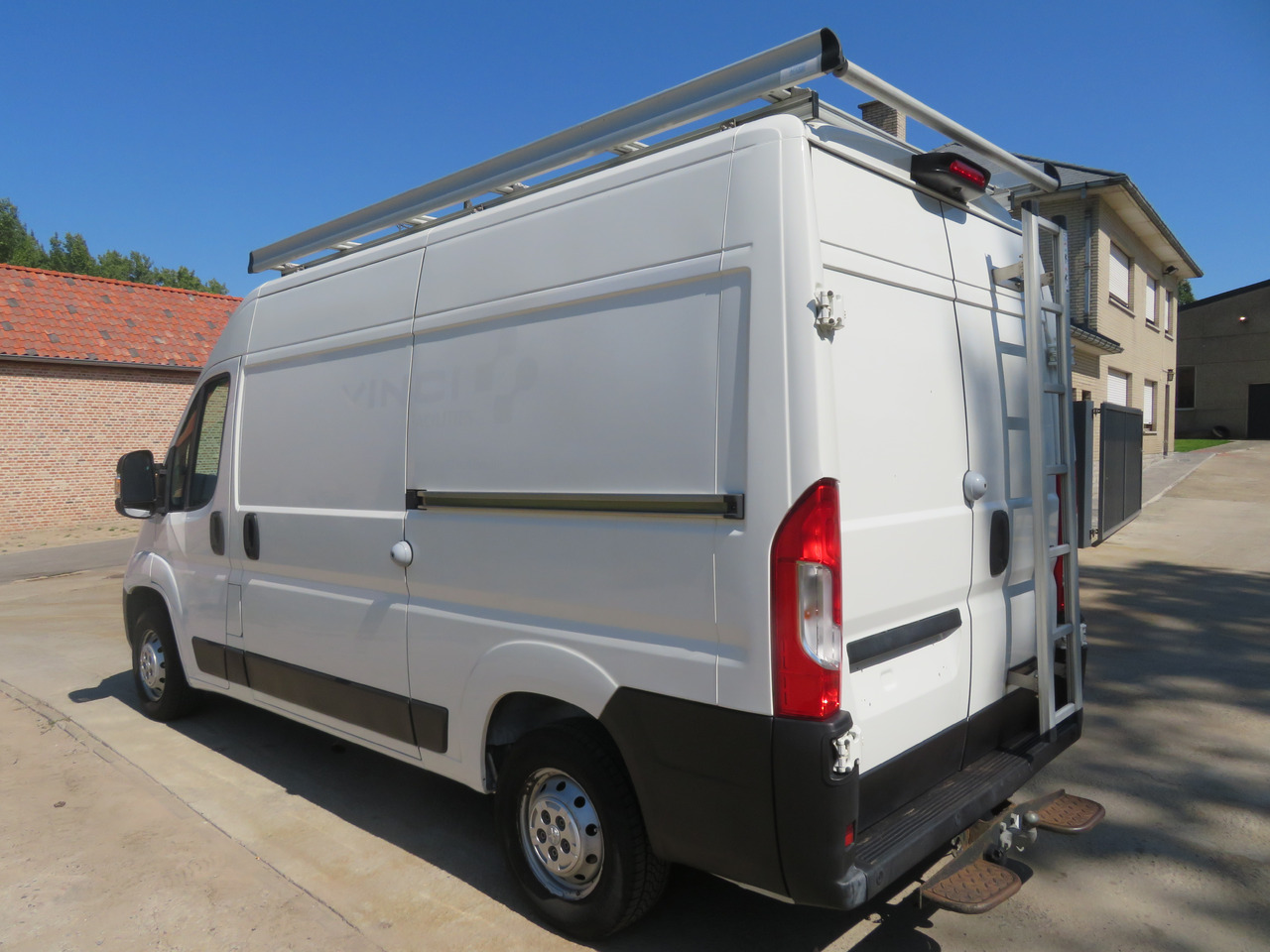 PEUGEOT Boxer 2.2 BlueHDI L2H2 - Товарен бус: снимка 5 PEUGEOT Boxer 2.2 BlueHDI L2H2 - Товарен бус: снимка 5