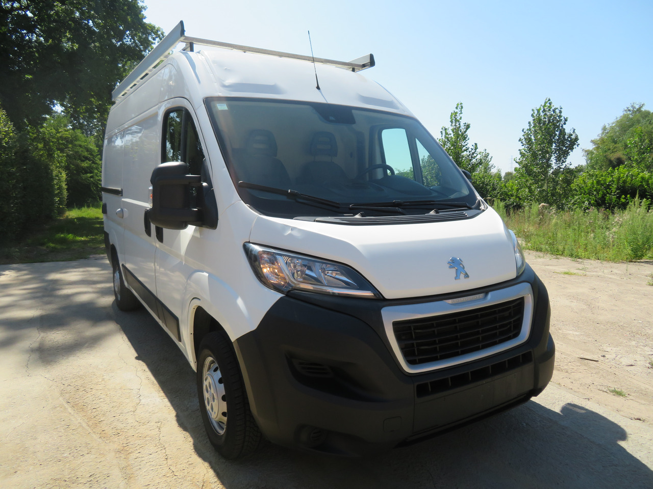 PEUGEOT Boxer 2.2 BlueHDI L2H2 - Товарен бус: снимка 1 PEUGEOT Boxer 2.2 BlueHDI L2H2 - Товарен бус: снимка 1