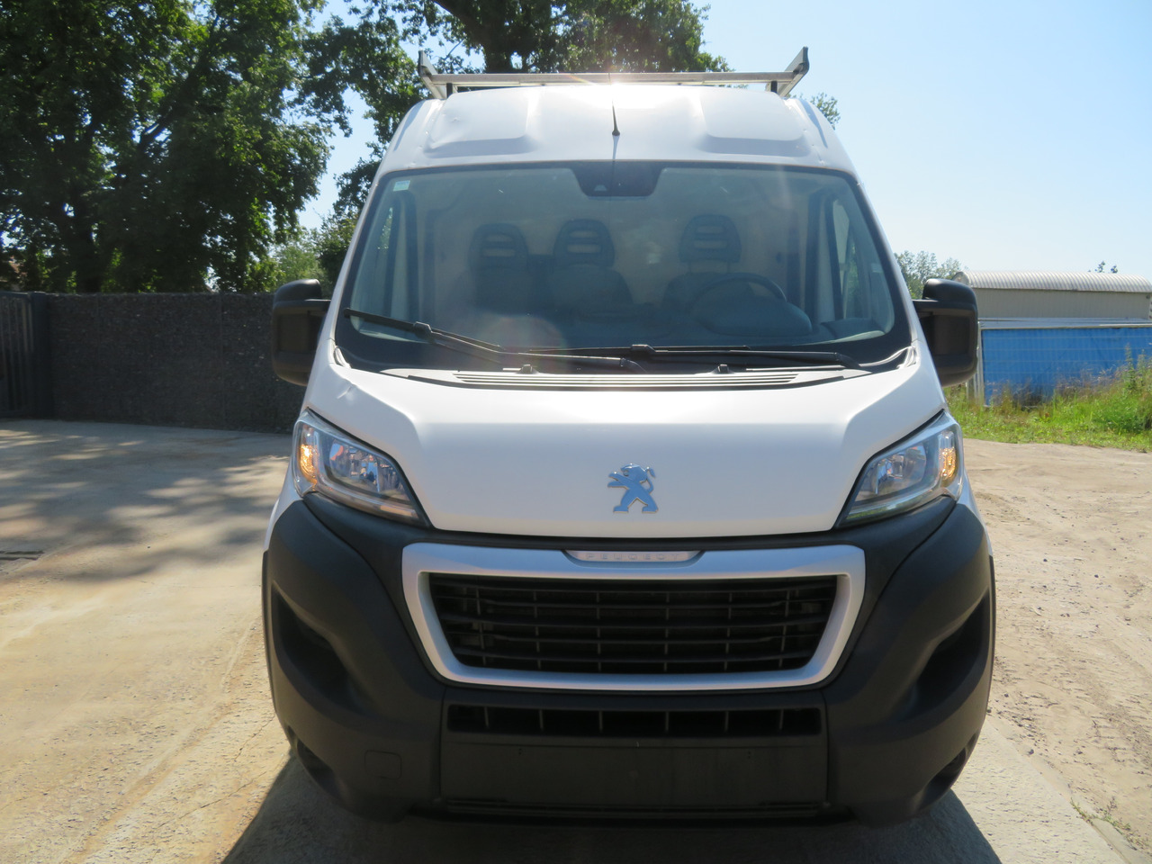 PEUGEOT Boxer 2.2 BlueHDI L2H2 - Товарен бус: снимка 2 PEUGEOT Boxer 2.2 BlueHDI L2H2 - Товарен бус: снимка 2