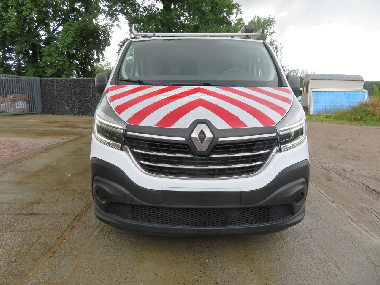 RENAULT Trafic 2.0dCi - L2H1 - Малък ван: снимка 2 RENAULT Trafic 2.0dCi - L2H1 - Малък ван: снимка 2