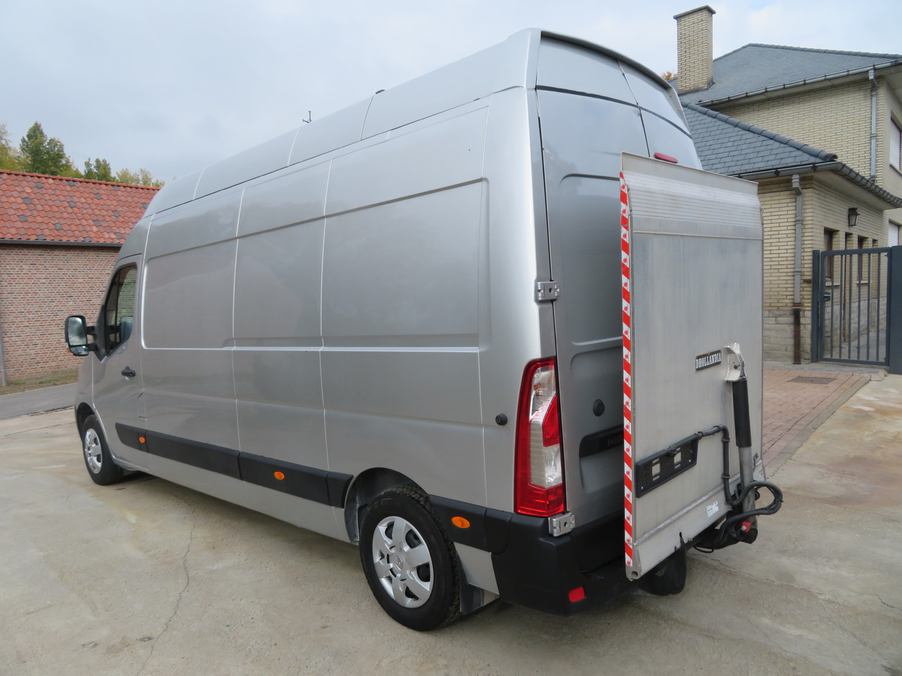 Renault Master 2.3dCi Grand Confort - L3H3 - Товарен бус: снимка 5 Renault Master 2.3dCi Grand Confort - L3H3 - Товарен бус: снимка 5