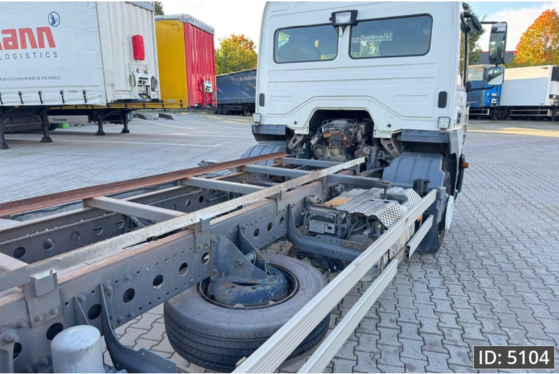 Mercedes-Benz Atego 1318 Day Cab, Euro 6, / BDF / DHOLLANDIA 2000KG - Контейнеровоз/ Сменна каросерия камион: снимка 4 Mercedes-Benz Atego 1318 Day Cab, Euro 6, / BDF / DHOLLANDIA 2000KG - Контейнеровоз/ Сменна каросерия камион: снимка 4