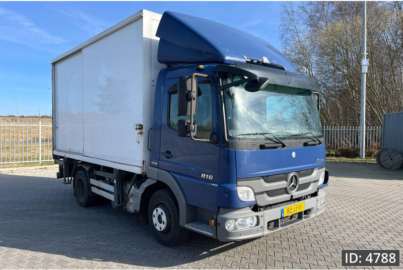 Mercedes-Benz Atego 816 Day Cab, Euro 5, BDF / EPS automatic / standklima / Hydraulic system - Контейнеровоз/ Сменна каросерия камион: снимка 4 Mercedes-Benz Atego 816 Day Cab, Euro 5, BDF / EPS automatic / standklima / Hydraulic system - Контейнеровоз/ Сменна каросерия камион: снимка 4