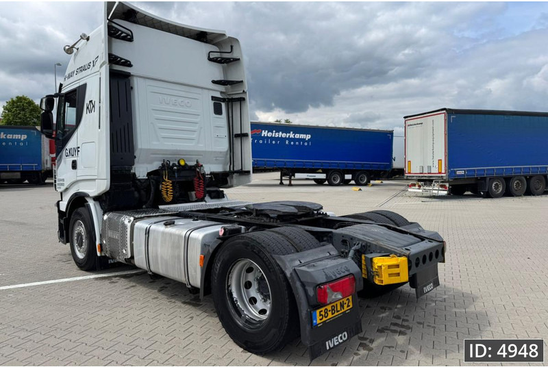 Iveco AS440STX/P Hi-Way Stralis, Euro 6, / 2 Tanks / Perfect condition / NL Truck - Влекач: снимка 2 Iveco AS440STX/P Hi-Way Stralis, Euro 6, / 2 Tanks / Perfect condition / NL Truck - Влекач: снимка 2