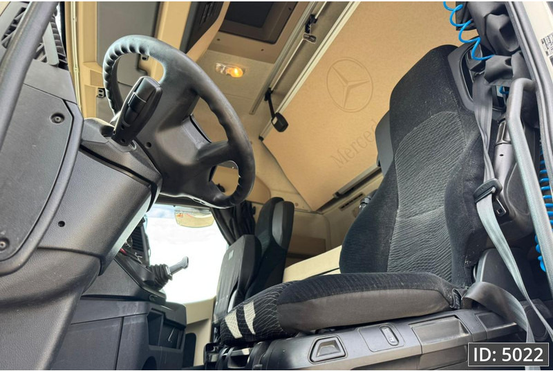 Mercedes-Benz Actros 1845 GigaSpace, Euro 6, / Gigaspace - Влекач: снимка 5 Mercedes-Benz Actros 1845 GigaSpace, Euro 6, / Gigaspace - Влекач: снимка 5