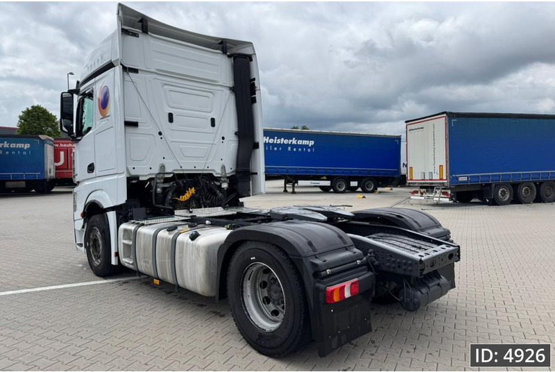 Mercedes-Benz Actros 1851 BigSpace, Euro 6, / Retarder / Standklima / 2 Tanks / BigSpace, Intarder - Влекач: снимка 2 Mercedes-Benz Actros 1851 BigSpace, Euro 6, / Retarder / Standklima / 2 Tanks / BigSpace, Intarder - Влекач: снимка 2
