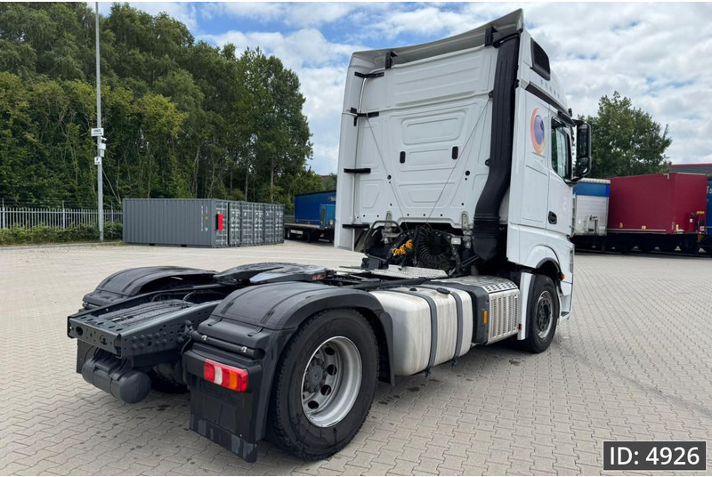 Mercedes-Benz Actros 1851 BigSpace, Euro 6, / Retarder / Standklima / 2 Tanks / BigSpace, Intarder - Влекач: снимка 3 Mercedes-Benz Actros 1851 BigSpace, Euro 6, / Retarder / Standklima / 2 Tanks / BigSpace, Intarder - Влекач: снимка 3