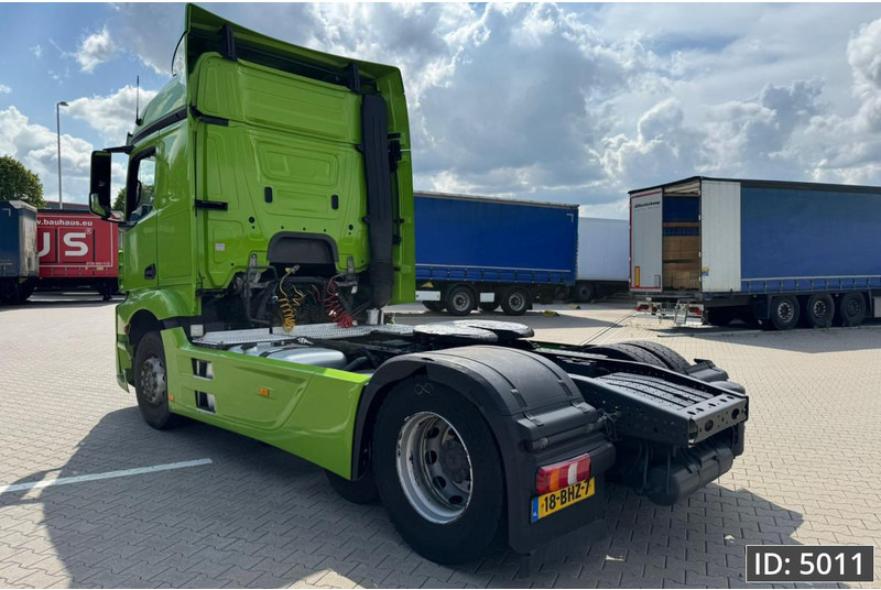Mercedes-Benz Actros 2442 StreamSpace, Euro 6, / 6x2 / Streamspace - Влекач: снимка 3 Mercedes-Benz Actros 2442 StreamSpace, Euro 6, / 6x2 / Streamspace - Влекач: снимка 3