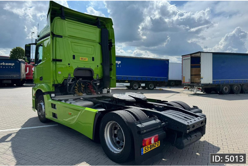 Mercedes-Benz Actros 2442 StreamSpace, Euro 6, / 6x2 / Streamspace - Влекач: снимка 3 Mercedes-Benz Actros 2442 StreamSpace, Euro 6, / 6x2 / Streamspace - Влекач: снимка 3