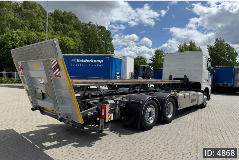 Volvo FH 500 Globetrotter, Euro 6, / 6x2 / Hydraulic body / frame 7.4 m / Tail lift - Контейнеровоз/ Сменна каросерия камион: снимка 3 Volvo FH 500 Globetrotter, Euro 6, / 6x2 / Hydraulic body / frame 7.4 m / Tail lift - Контейнеровоз/ Сменна каросерия камион: снимка 3