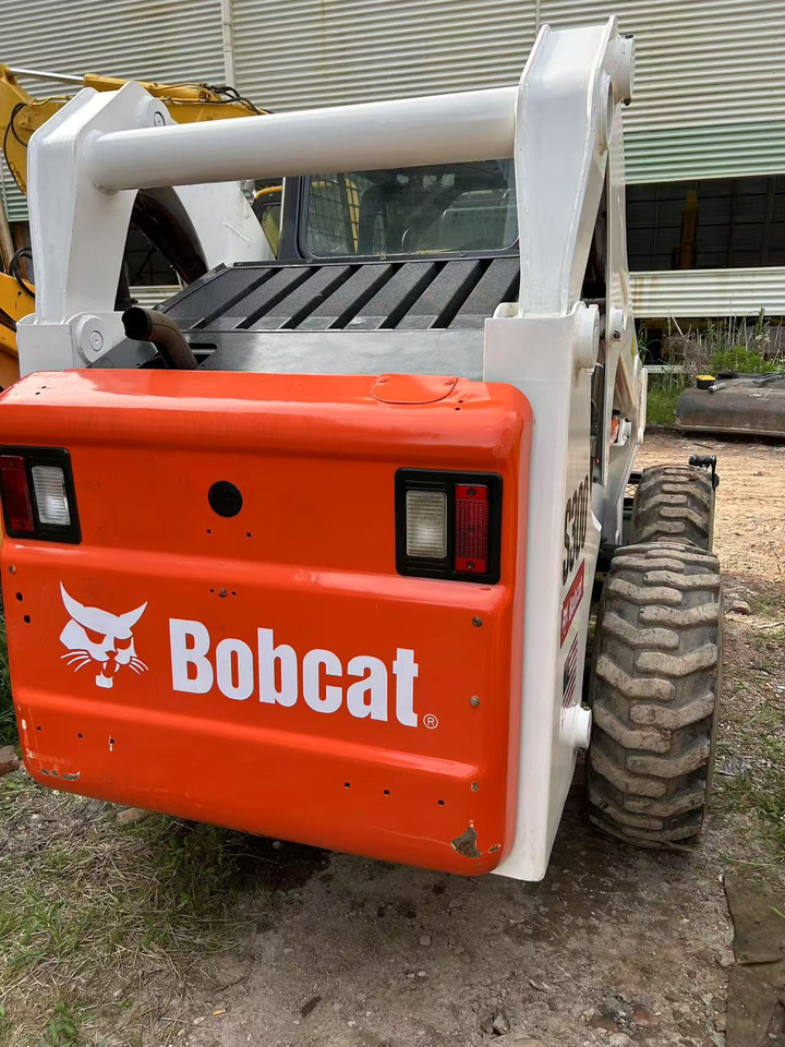 BOBCAT S300 - Мини челен товарач: снимка 5 BOBCAT S300 - Мини челен товарач: снимка 5