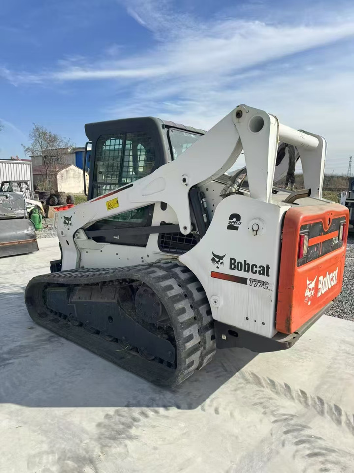 BOBCAT Skid Steer Loader T770 Good Condition - Мини верижен товарач: снимка 1 BOBCAT Skid Steer Loader T770 Good Condition - Мини верижен товарач: снимка 1