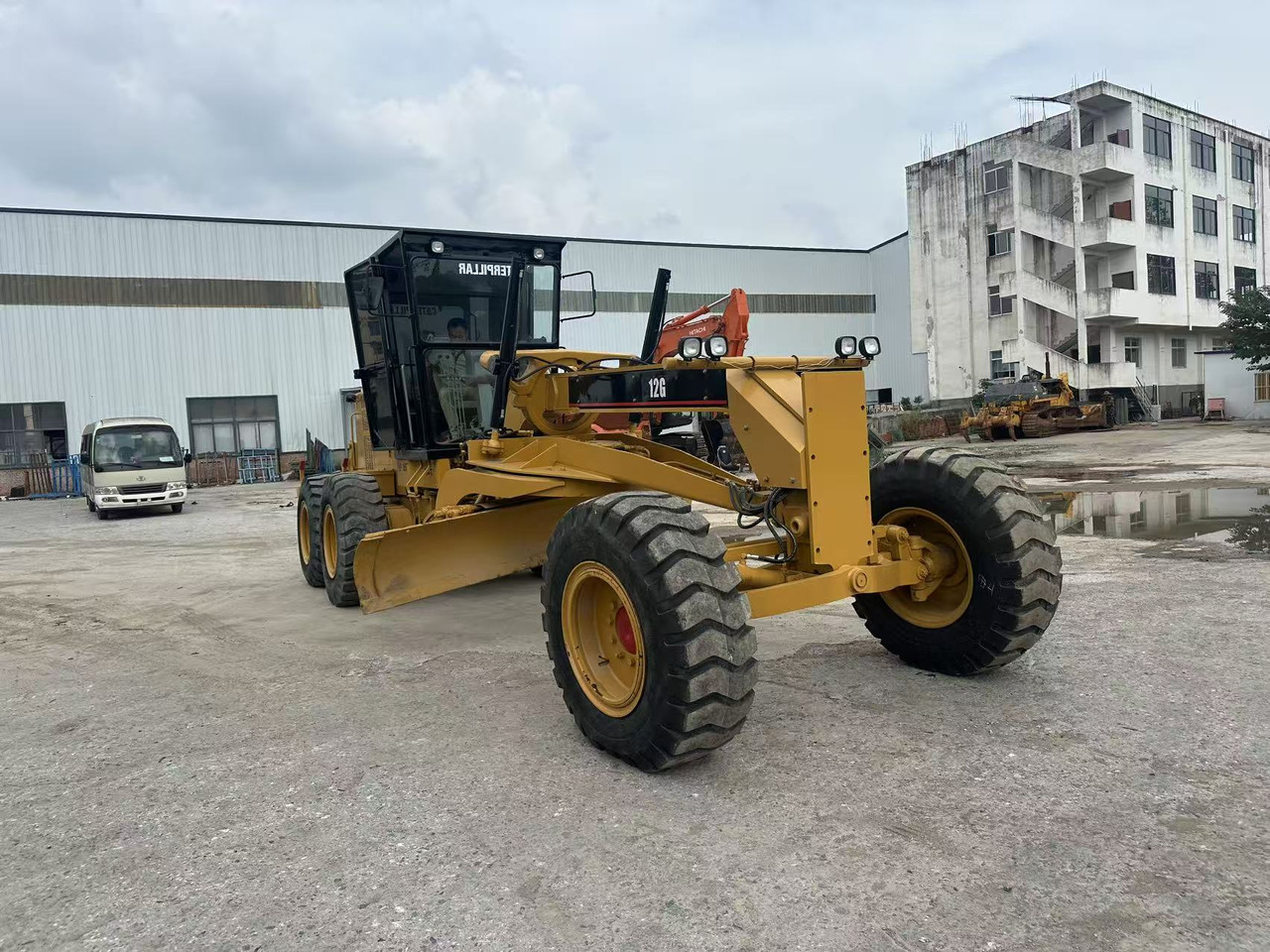 CATERPILLAR 12G CAT Grader - Грейдер: снимка 4 CATERPILLAR 12G CAT Grader - Грейдер: снимка 4