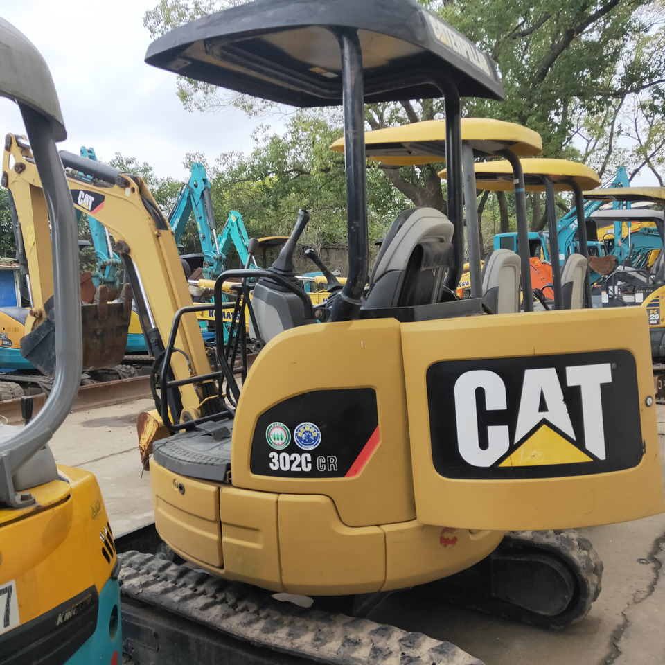 CATERPILLAR 302C - Мини багер: снимка 3 CATERPILLAR 302C - Мини багер: снимка 3